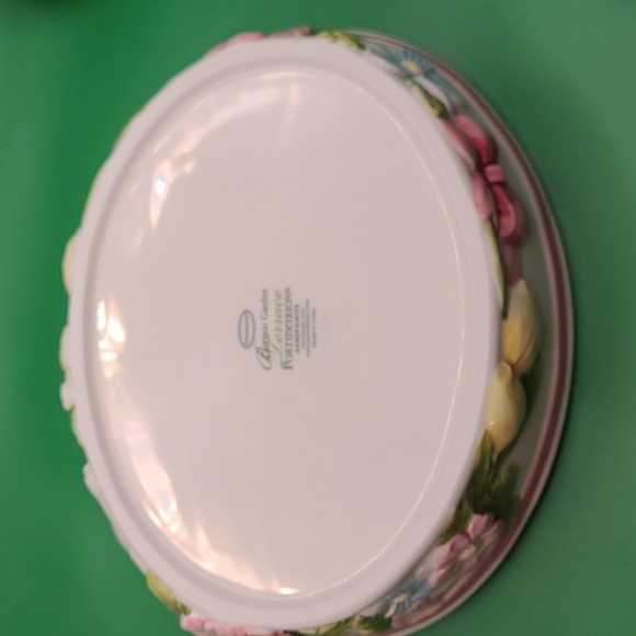 Portmeirion Botanic Garden Terrace 8" Easter/Spring serving bowl, Sweet Pea - Picture 5 of 9